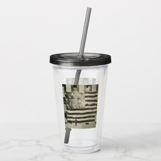 Star Spangled Banner: American Flag on Display Acryltrinkbecher (Rückseite)