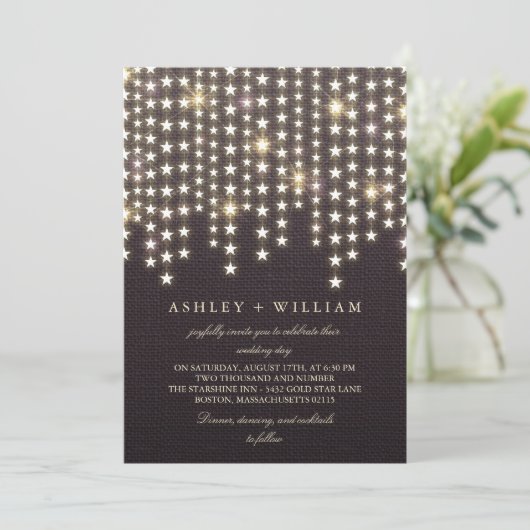 Star String Lights Dark Burlap Abend Hochzeit Einladung (Stehend Vorderseite)