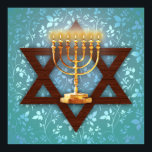 Star von David Gold Menorah auf Aquamarinen Weinke Poster<br><div class="desc">Zeichnen Sie diesen atemberaubenden Kunstdruck und geben Sie ihn als Geschenk an Neuvermählte, eine Bar mitzvah oder einen geliebten. Der Magen David (Stern von David) wird mit einer goldenen Menorah auf einem riesenreichen Hintergrund von aquamarinen Weinreben präsentiert.</div>