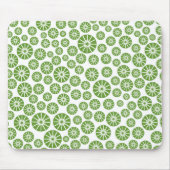 Star Wheel Pattern - Avocado Green auf Weiß Mousepad (Vorne)