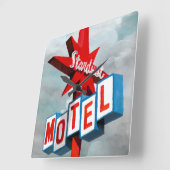 Stardust Motel Sign Quadratische Wanduhr (Winkel)