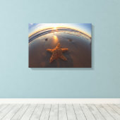 Starfish am Strand Leinwanddruck (Insitu (Holzboden))
