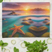 Starfish am Strand von Dawn Geschirrtuch (Gefaltet)