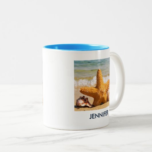 Starfish and Seashells im Beach Foto Custom Zweifarbige Tasse (VorderseiteRechts)