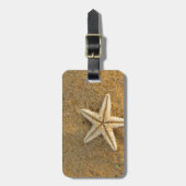 Starfish auf Sand Gepäckanhänger (Vorderseite vertikal)