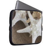 Starfish in einem Korb Laptopschutzhülle (Vorne Rechts)