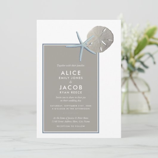 Starfish und Sand Dollar - Hochzeit am Strand Einladung (Stehend Vorderseite)