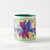 Starflower Tasse auf grünem Hintergrund (Mittel)