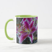 Stargazer-Lilien Rosa u. Magenta Tasse (Links)