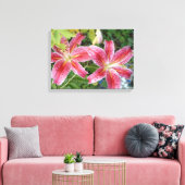 Stargazer Lilies Garden Leinwanddruck (Insitu (Wohnzimmer))
