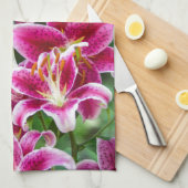 Stargazer Lilies Geschirrtuch (Viertel Falte)