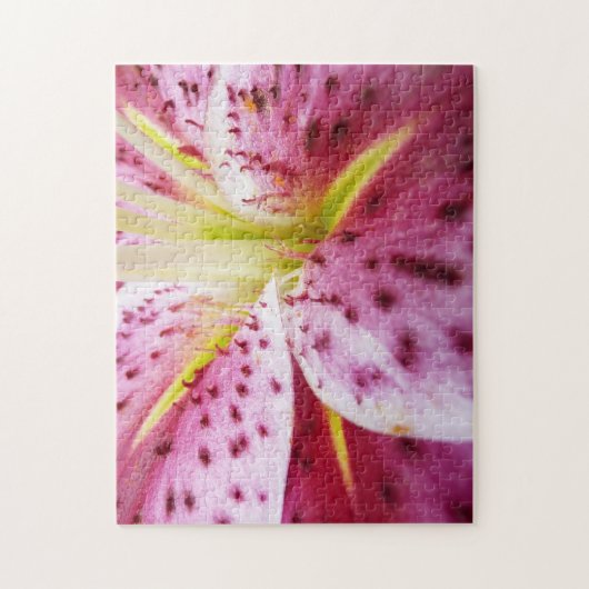Stargazer Lily Bright Magenta Puzzle (Vertikal)