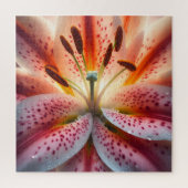 Stargazer Lily Close-Up Puzzle (Vertikal)