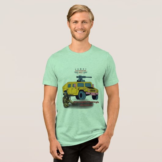 Stärke durch grünes Opfer Tri-Blend Shirt (Vorderseite voll)