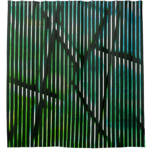 Starke Streifen über grünes abstraktes Design Duschvorhang (Vorderseite)