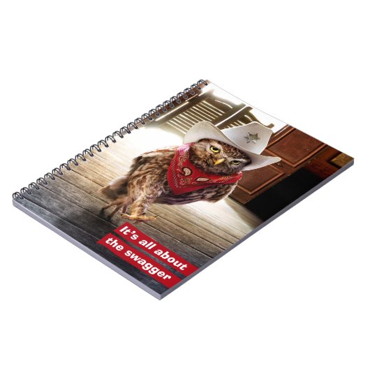 Starke Western-Sheriff-Eule mit Haltung u. Notizblock (Linke Seite)