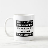 Starken auf Ihrem Skateboard Funny Mug Kaffeetasse (Links)