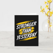 Stärker als gestern Motivierend Gym Zitat funktion Karte (Gelbe Blume)