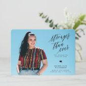 Stärker als je zuvor Ankündigung des Abschlusses (Stehend Vorderseite)