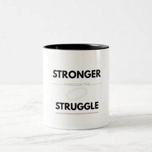 Stärker Durch Den Kampf Kraftdreikampf-Turnhallen- Zweifarbige Tasse