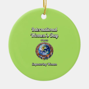 Stärkung der Frauen. Internationaler Frauentag. Keramik Ornament
