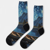 "Starlit Drift: Angeln unter dem Kosmos Socken (Linkes Detail)