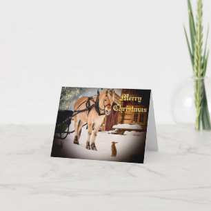 Starre Weihnachtsnacht auf dem Bauernhof mit Pferd Feiertagskarte