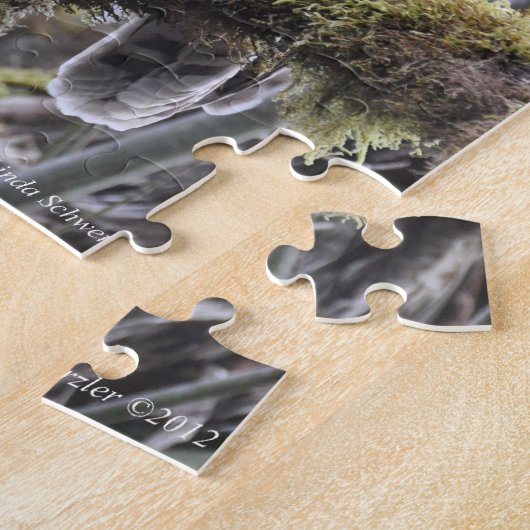 Starren Sie unten mit der Eule an Puzzle (Seite)