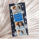 Starry Fotobooth Hanukkah Fotokarte Karte<br><div class="desc">Die niedliche Hanukkah-Fotokarte verfügt über einen Stand-Strip mit drei Fotos und ein blauer Textpanel mit Ihrem Hanukkah-Gruß und Namen in Weiß auf einem marineblauen,  blauen Hintergrund mit handgezeichneten weißen Schneeflocken und Stars von David.</div>