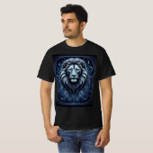 Starry Leo: Celestial Lion T-Shirt (Vorne ganz)