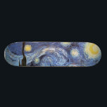 Starry Nachtkundengebundenes Skate-Brett Van Gogh Skateboard<br><div class="desc">Vincent van Gogh Vintages Art-Posten impressionalist, das Starry Nacht malt. Schöne Nachtszene eines Dorfs. Sie können eine Kirche, den Mond und die Sterne sehen. Berühmte Malerei und weithin bekannt. Großes Geschenk für einen Geburtstag, Weihnachten, Valentinstag, Hochzeit, irgendeine Gelegenheit oder den Feiertag, abstrakt. schöne Bürste schürt. Groß für Valentinstag. Zazzles kundengerechte...</div>