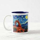 Starry Night Arches National Park Zweifarbige Tasse (Links)