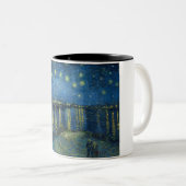 Starry Night Over the River Rhone (von van Gogh) Zweifarbige Tasse (VorderseiteRechts)