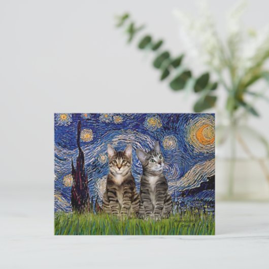 Starry Night - Two Tabby Tiger Cats Postkarte (Stehend Vorderseite)
