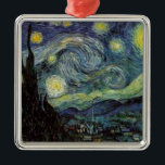 Starry Night - van Gogh Silbernes Ornament<br><div class="desc">Von der Nackenleuchte des Bergarbeiters bis zu der, die er auf seinem Fenstersill nach der Szene mit Gauguin platzierte; vom Abend-Stern, den er 1875 in Corot Olive Orchard feststellte, bis hin zu dem Brief, den er seinem Bruder im August 1888 schrieb, in dem er sagte: "Irgendwann werden Sie ein Bild...</div>