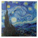 Starry Night, Vincent van Gogh Fliese<br><div class="desc">Vincent Willem van Gogh (30. März 1853 - 29. Juli 1890) war ein niederländischer postimpressionistischer Maler, der zu den bekanntesten und einflussreichsten Persönlichkeiten der Geschichte der Western-Kunst zählt. In knapp einem Jahrzehnt hat er etwa 2.100 Kunstwerke erschaffen, darunter etwa 860 Ölgemälde, von denen die meisten aus den letzten beiden stammen...</div>