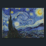 Starry Night von Vincent van Gogh Fotodruck<br><div class="desc">Vincent Willem van Gogh war ein postimpressionistischer Maler holländischer Herkunft, dessen Werk - bemerkenswert für seine raue Schönheit, emotionale Ehrlichkeit und seine kühne Farbe - weit reichenden Einfluss auf die Kunst des 20. Jahrhunderts hatte. Nach Jahren schmerzhafter Angst und häufiger psychischer Erkrankungen starb er 37 Jahre an einer Schussverletzung, die...</div>