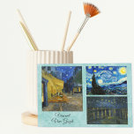 Starry Night von Vincent Van Gogh Postkarte<br><div class="desc">Eine Auswahl von drei berühmten Landschaften, die Vincent van Gogh gemalt hat: Café Terrace at Night, The Starry Night und The Starry Night Over The Rhone. Seit Van Gogh in Arles ankam, war er ständig mit der Darstellung von "Nachteffekten" beschäftigt. Die Starry Night Over the Rhone (September 1888) war eines...</div>