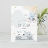 Stars Clouds Blue Teddy Bear Baby Dusche Einladung (Stehend Vorderseite)