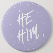 Stars Er Ihm Pronouns in Lilac Button (Vorderseite)