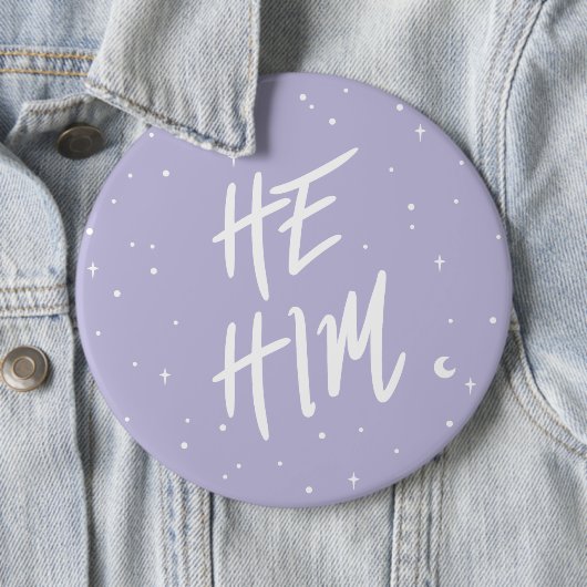 Stars Er Ihm Pronouns in Lilac Button (Beispiel)