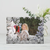 Stars Merry Christmas Script Foto Feiertagskarte (Stehend Vorderseite)