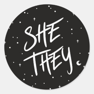 Stars Sie/Sie Pronouns Runder Aufkleber