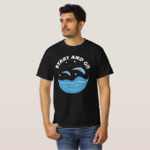 Start and Go! - Cute Dolphins T-Shirt (Vorne ganz)