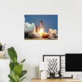 Start der Raumfähre "Challenger" (STS-51B) Poster (Heimbüro)