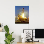 Start der Raumfähre "Challenger" (STS-7) Poster (Heimbüro)