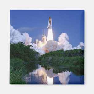 Start der Raumfähre Magnet