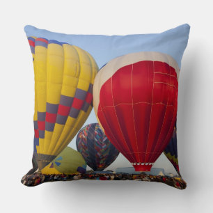 Start von Heißluftballons Kissen