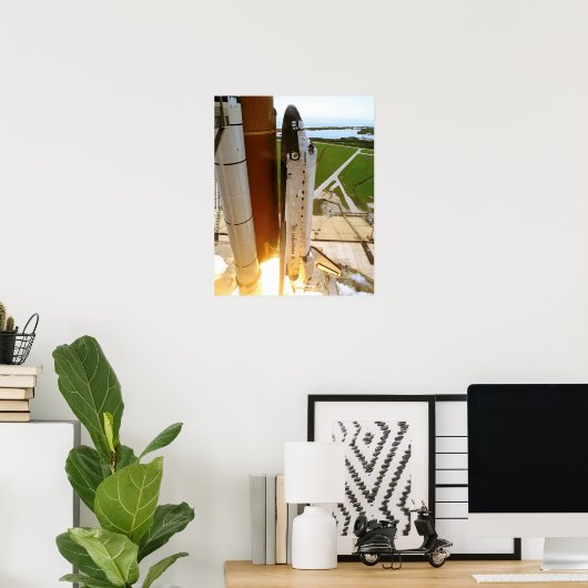 Start von Space Shuttle Discovery (STS-114) Poster (Heimbüro)