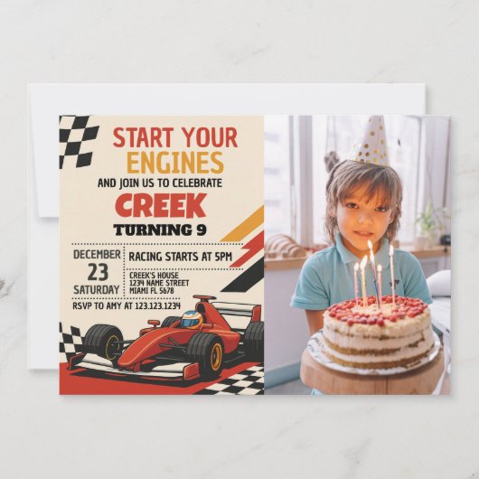 Starten Sie Ihre Motoren! Race Car Birthday Einlad Einladung (Vorderseite)